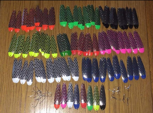 Honeycomb trolling spoons
